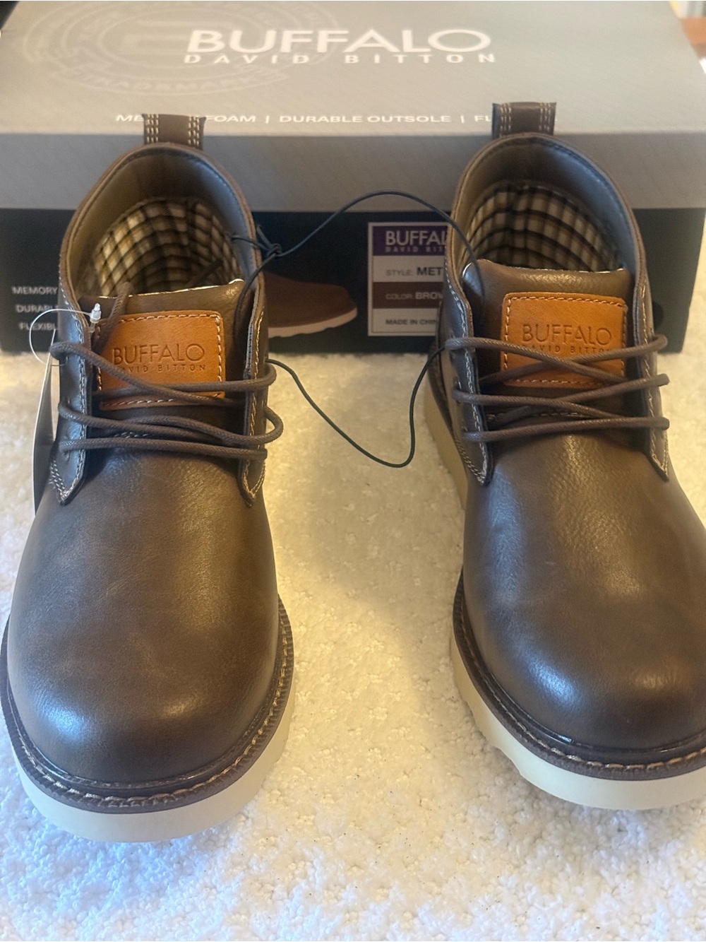Size 10 Buffalo David Bitton Men's Dark Brown Leather Chukka Boots with Tan Logo